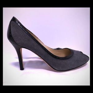 Kate Spade navy peep toe pump rarely worn